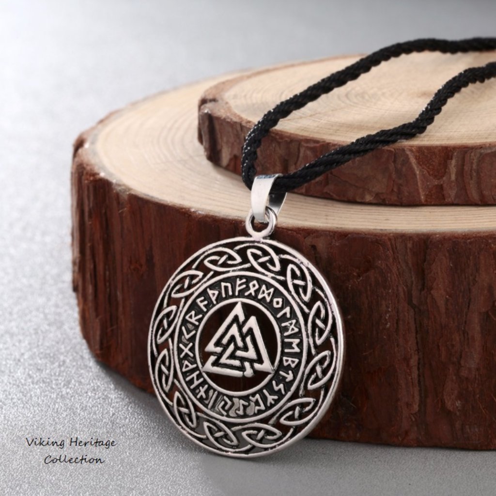 Viking Valknut Warriors Silver Pendant Necklace Jewelry Amulet